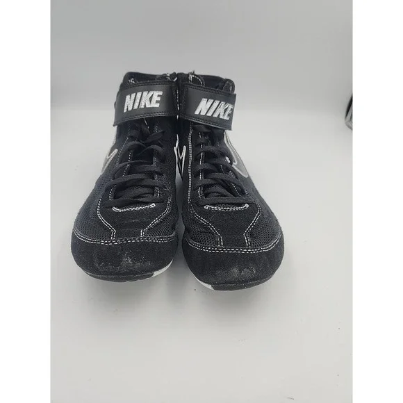 Nike Women's Speedsweep VII Wrestling Shoes SZ 8 Black And White Preowned - Picture 5 of 8